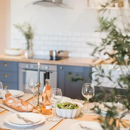 La Vue , Angouleme And Cognac, Charente, Bordeaux Hotell